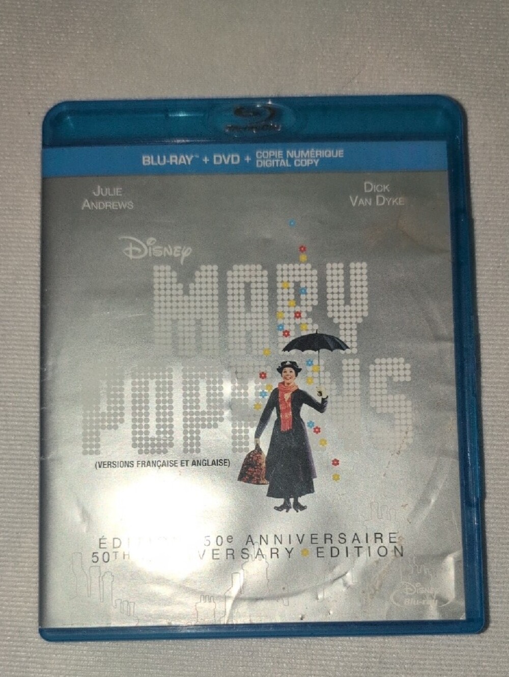 Disney’s Mary Poppins 50th Anniversary Edition Blu-Ray + DVD Combo (Bilingual)
- Picture 5 of 5